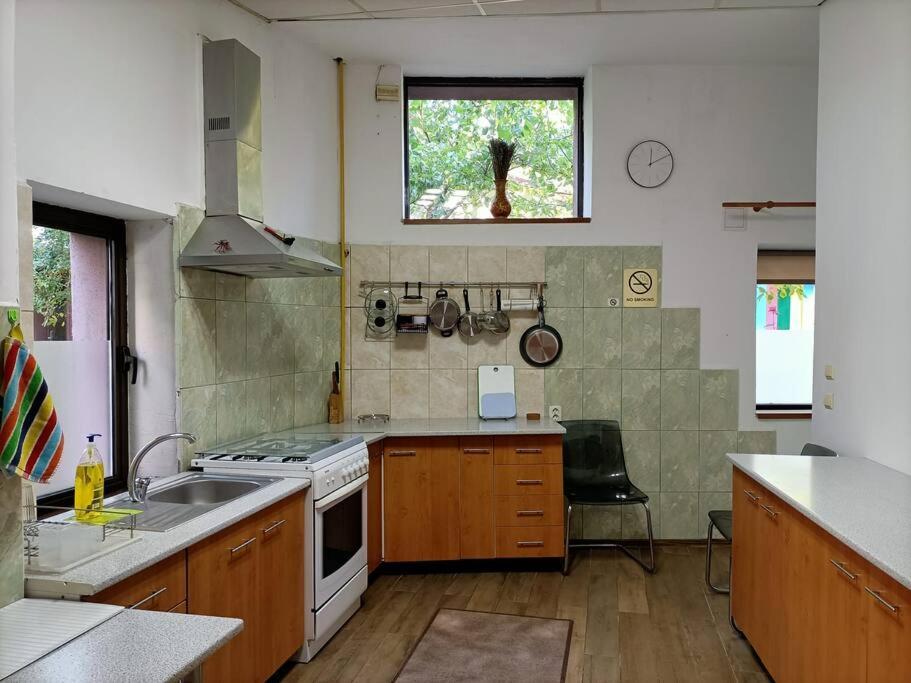 Luta Studio Bucarest Extérieur photo
