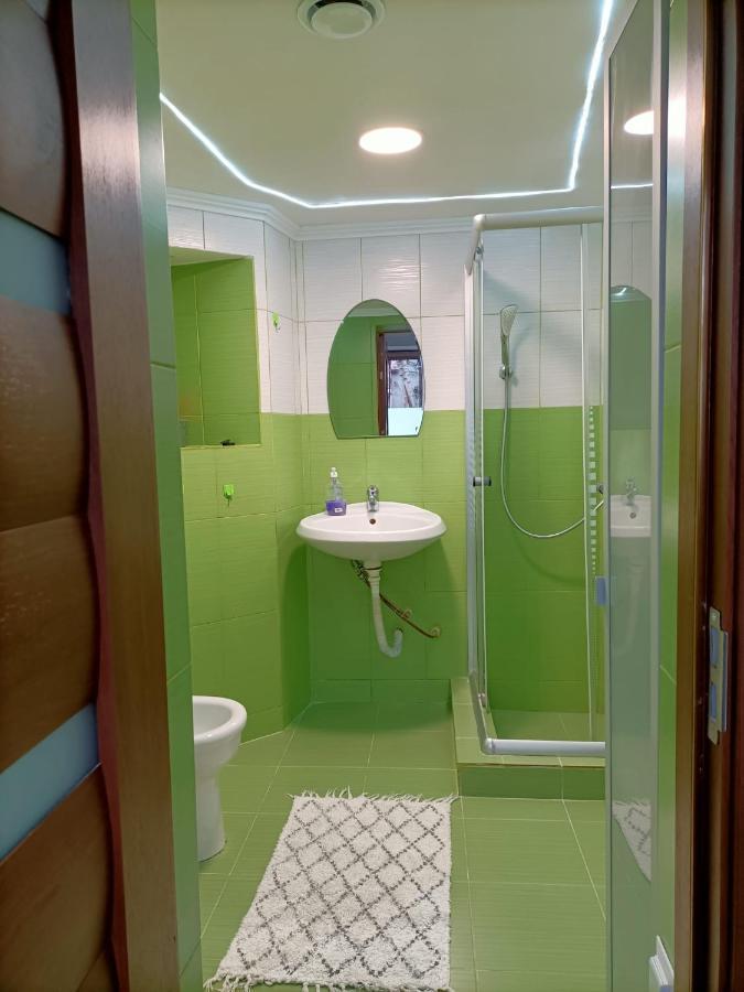 Luta Studio Bucarest Extérieur photo